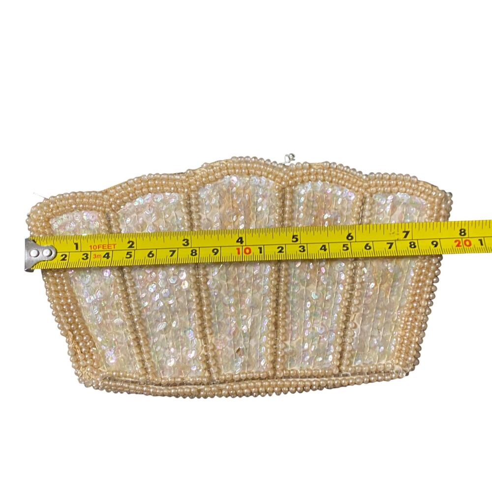 Vintage 1950s Handmade Beaded Cream Sequin and Faux Pearls Coin Purse - Picture 7 of 16